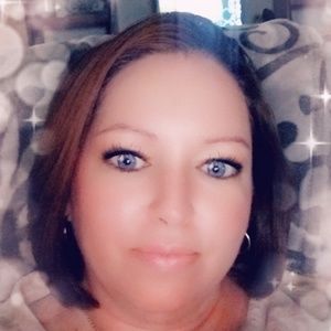 Meet your Posher, Jeannine